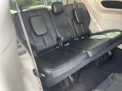Used 2020  Chrysler Pacifica 4d Wagon Touring L at Raceway Motors near Lufkin&comma; TX