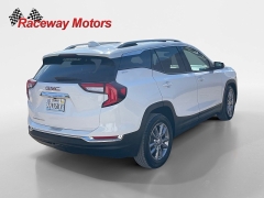 Used 2024  GMC Terrain FWD 4dr SLT at Raceway Motors near Lufkin, TX