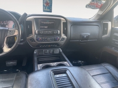Used 2018  GMC Sierra 1500 4WD Crew Cab Denali at Raceway Motors near Lufkin&comma; TX