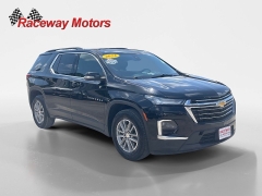 Used 2023  Chevrolet Traverse FWD 4dr LT Cloth w&sol;1LT at Raceway Motors near Lufkin&comma; TX
