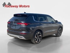 Used 2024  Mitsubishi Outlander SE FWD at Raceway Motors near Lufkin&comma; TX
