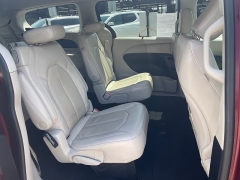 Used 2021  Chrysler Pacifica Touring L FWD at Raceway Motors near Lufkin&comma; TX