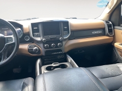 Used 2019  Ram 1500 2WD Crew Cab Big Horn&sol;Lone Star at Raceway Motors near Lufkin&comma; TX