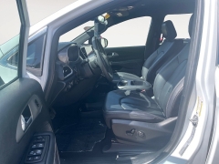 Used 2025  Chrysler Pacifica Select FWD at Raceway Motors near Lufkin&comma; TX