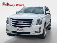 Used 2019  Cadillac Escalade 4d SUV RWD Luxury at Raceway Motors near Lufkin&comma; TX