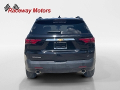 Used 2023  Chevrolet Traverse FWD 4dr LT Cloth w&sol;1LT at Raceway Motors near Lufkin&comma; TX