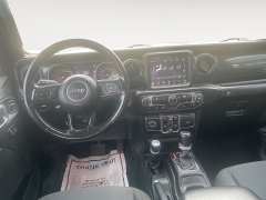 Used 2022  Jeep Gladiator Altitude 4x4 at Raceway Motors near Lufkin&comma; TX