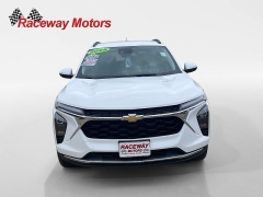 Used 2025  Chevrolet Trax FWD 4dr LT at Raceway Motors near Lufkin&comma; TX