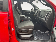 Used 2024  Ram 1500 Classic 4WD Warlock Crew Cab 5'7" Box at Raceway Motors near Lufkin&comma; TX