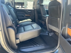 Used 2018  Chevrolet Silverado 1500 4WD Crew Cab High Country at Raceway Motors near Lufkin&comma; TX