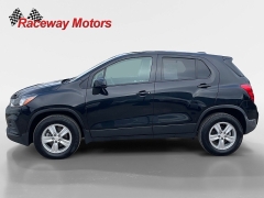 Used 2021  Chevrolet Trax AWD 4dr LS at Raceway Motors near Lufkin&comma; TX