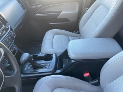 Used 2021  Chevrolet Colorado 2WD Crew Cab 128" Work Truck at Raceway Motors near Lufkin&comma; TX