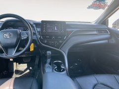 Used 2024  Toyota Camry SE Auto at Raceway Motors near Lufkin&comma; TX