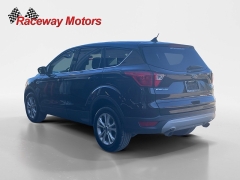 Used 2019  Ford Escape 4d SUV FWD SE at Raceway Motors near Lufkin&comma; TX