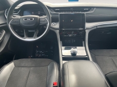 Used 2024  Jeep Grand Cherokee Altitude 4x2 at Raceway Motors near Lufkin&comma; TX