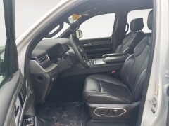 Used 2024  Jeep Wagoneer Series II 4x2 at Raceway Motors near Lufkin&comma; TX