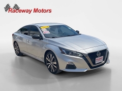 Used 2022  Nissan Altima 2&period;5 SR Sedan at Raceway Motors near Lufkin&comma; TX
