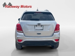 Used 2021  Chevrolet Trax FWD 4dr LT at Raceway Motors near Lufkin&comma; TX