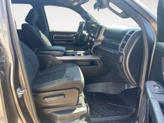 Used 2020  Ram 1500 2WD Crew Cab Big Horn at Raceway Motors near Lufkin&comma; TX