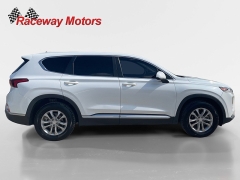 Used 2020  Hyundai Santa Fe 4d SUV FWD SE 2&period;4L at Raceway Motors near Lufkin&comma; TX