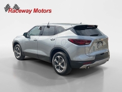 Used 2025  Chevrolet Blazer FWD 4dr LT w&sol;2LT at Raceway Motors near Lufkin&comma; TX