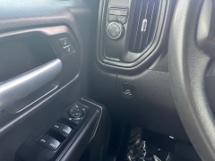 Used 2021  Chevrolet Silverado 1500 2WD Crew Cab 147" Custom at Raceway Motors near Lufkin, TX