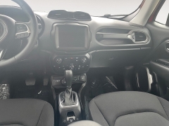 Used 2023  Jeep Renegade Latitude 4x4 at Raceway Motors near Lufkin&comma; TX