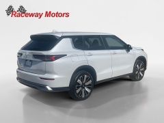 Used 2025  Mitsubishi Outlander SE FWD at Raceway Motors near Lufkin&comma; TX