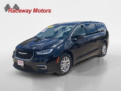 Used 2024  Chrysler Pacifica Touring L FWD at Raceway Motors near Lufkin&comma; TX