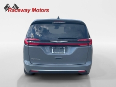 Used 2025  Chrysler Pacifica Select FWD at Raceway Motors near Lufkin&comma; TX