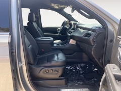 Used 2023  Chevrolet Suburban 2WD 4dr LT at Raceway Motors near Lufkin&comma; TX