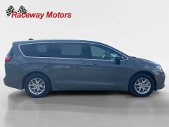 Used 2025  Chrysler Pacifica Select FWD at Raceway Motors near Lufkin&comma; TX