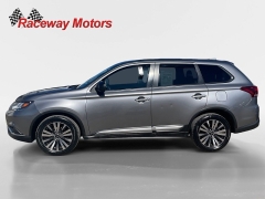 Used 2020  Mitsubishi Outlander 4d SUV FWD ES at Raceway Motors near Lufkin&comma; TX