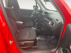 Used 2023  Jeep Renegade Latitude 4x4 at Raceway Motors near Lufkin&comma; TX