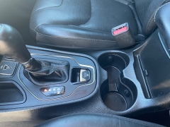 Used 2021  Jeep Cherokee Latitude Lux FWD at Raceway Motors near Lufkin&comma; TX