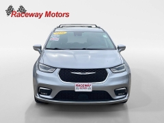 Used 2021  Chrysler Pacifica Touring L FWD at Raceway Motors near Lufkin&comma; TX