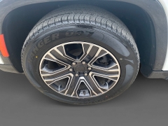 Used 2024  Jeep Wagoneer Series II 4x2 at Raceway Motors near Lufkin&comma; TX