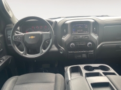 Used 2022  Chevrolet Silverado 1500 2WD Crew Cab 147" Custom at Raceway Motors near Lufkin&comma; TX