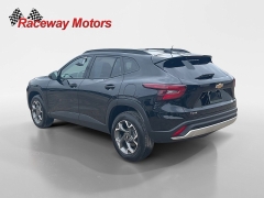 Used 2025  Chevrolet Trax FWD 4dr LT at Raceway Motors near Lufkin&comma; TX