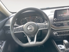 Used 2023  Nissan Altima 2&period;5 SV Sedan at Raceway Motors near Lufkin&comma; TX