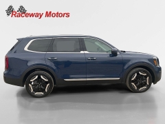Used 2025  Kia Telluride S FWD at Raceway Motors near Lufkin&comma; TX