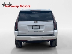 Used 2019  Cadillac Escalade 4d SUV RWD Luxury at Raceway Motors near Lufkin&comma; TX