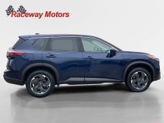 Used 2024  Nissan Rogue FWD SV at Raceway Motors near Lufkin&comma; TX