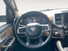 Used 2019  Ram 1500 2WD Crew Cab Big Horn&sol;Lone Star at Raceway Motors near Lufkin&comma; TX