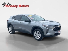 Used 2025  Chevrolet Trax FWD 4dr LS at Raceway Motors near Lufkin&comma; TX