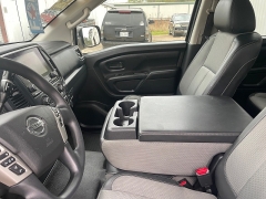 Used 2021  Nissan Titan 4x4 Crew Cab S at Raceway Motors near Lufkin&comma; TX