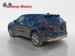 Used 2025  Chevrolet Blazer FWD 4dr LT w&sol;2LT at Raceway Motors near Lufkin&comma; TX