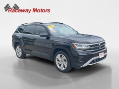 Used 2022  Volkswagen Atlas 3&period;6L V6 SE w&sol;Technology 4MOTION at Raceway Motors near Lufkin&comma; TX