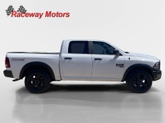 Used 2022  Ram 1500 Classic 4WD Warlock Crew Cab 5'7" Box at Raceway Motors near Lufkin&comma; TX