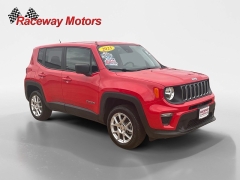 Used 2023  Jeep Renegade Latitude 4x4 at Raceway Motors near Lufkin&comma; TX